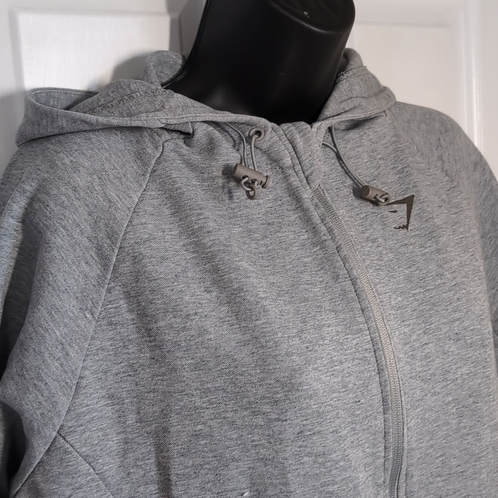 Gymshark gray Zip-Up Hoodie Size Medium